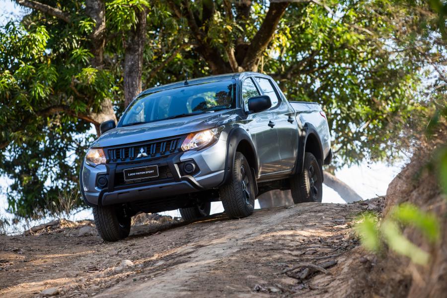  Mitsubishi L200 Triton Sport Outdoor 2019 года  (LA) (фото 26 из 28)